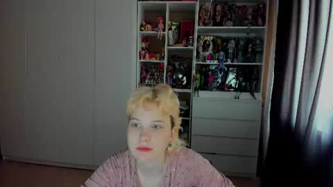 Rina online show from July 2026 08:06:01 AM