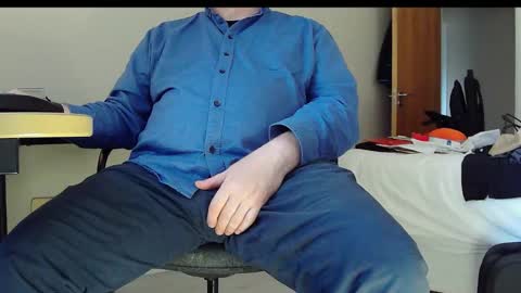 Snapshot of schwanz2023 chatting on December 2025 01:39:02 PM Mick online show from December 2025 01:39:02 PM