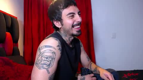 Alejandro help me to reach 200 thumps up online show from May 2026 06:08:01 AM