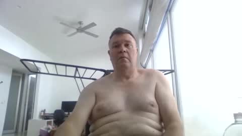 Scoobs online show from October 2025 01:44:02 AM