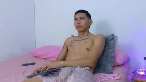 scook_gray online show from June 2026 04:41:01 PM