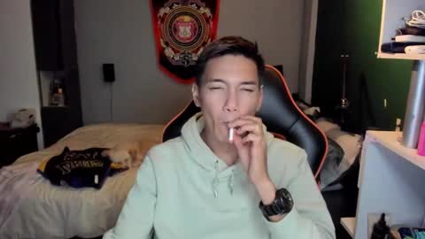   Not Angelo  online show from October 2025 09:17:02 PM