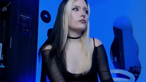 Goddess online show from March 2026 08:02:01 PM