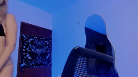 Snapshot of scorpiogyal chatting on December 2025 06:27:02 PM Goddess online show from December 2025 06:27:02 PM