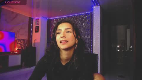 Snapshot of scorpion420_ chatting on May 2026 09:12:01 PM Isabel online show from May 2026 09:12:01 PM