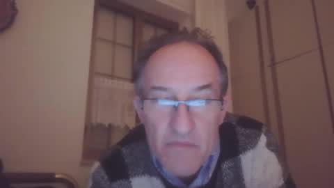 Snapshot of scotchwhieskie chatting on December 2024 11:44:02 PM scotchwhieskie online show from December 2024 11:44:02 PM