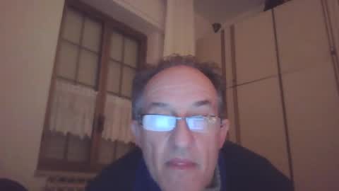 Snapshot of scotchwhieskie chatting on December 2024 11:21:01 PM scotchwhieskie online show from December 2024 11:21:01 PM