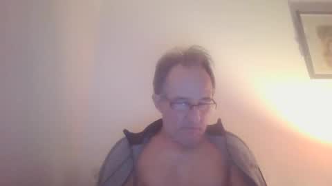 Snapshot of scotchwhieskie chatting on December 2024 12:00:01 AM scotchwhieskie online show from December 2024 12:00:01 AM