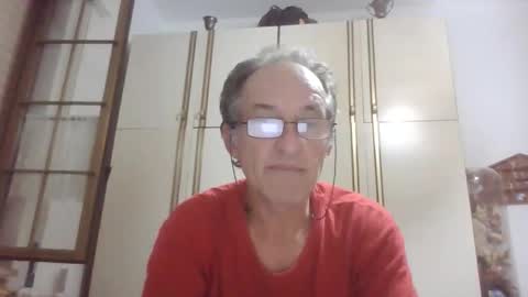 Snapshot of scotchwhieskie chatting on September 2025 06:54:01 PM scotchwhieskie online show from September 2025 06:54:01 PM