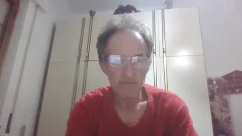 Snapshot of scotchwhieskie chatting on September 2025 06:24:02 PM scotchwhieskie online show from September 2025 06:24:02 PM