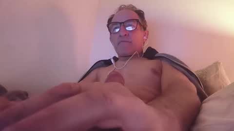 scotchwhieskie online show from April 2026 11:11:01 PM