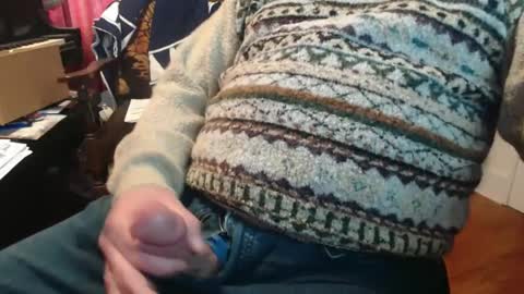 Snapshot of scottbearfun chatting on February 2025 04:33:02 PM scottbearfun online show from February 2025 04:33:02 PM