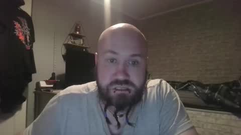 Snapshot of scottish_alien chatting on April 2026 01:30:01 AM Richard James online show from April 2026 01:30:01 AM