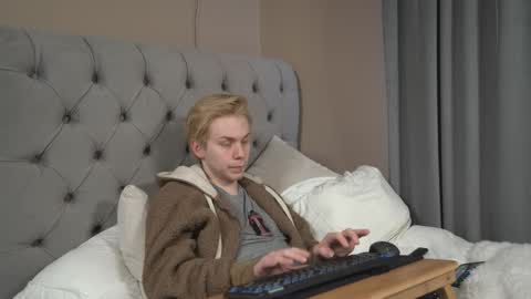 danny online show from March 2026 02:24:01 PM