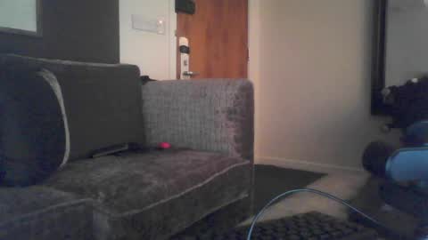 ScottishIvy online show from May 2026 04:26:01 PM