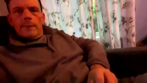 scottj603603 online show from October 2025 09:48:02 PM