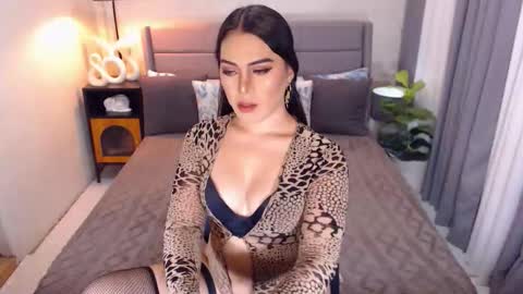 Snapshot of screaminghole chatting on November 2025 11:54:02 AM screaminghole online show from November 2025 11:54:02 AM