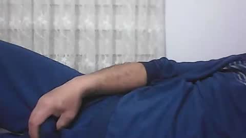 Snapshot of screw2 chatting on January 2025 09:02:01 PM Evren online show from January 2025 09:02:01 PM