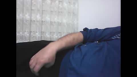 Snapshot of screw2 chatting on February 2025 09:49:02 PM Evren online show from February 2025 09:49:02 PM