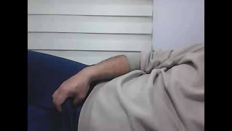 Snapshot of screw2 chatting on February 2025 07:27:01 PM Evren online show from February 2025 07:27:01 PM