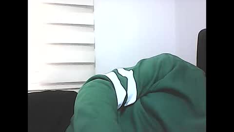 Snapshot of screw2 chatting on March 2025 12:11:02 PM Evren online show from March 2025 12:11:02 PM