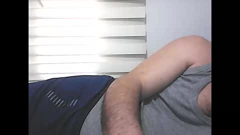 Snapshot of screw2 chatting on March 2025 12:42:02 PM Evren online show from March 2025 12:42:02 PM