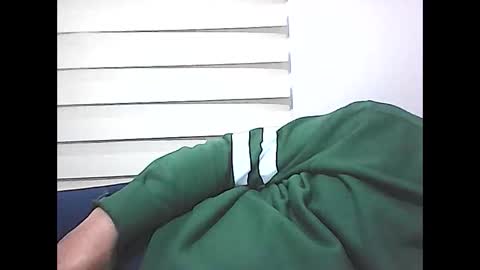 Snapshot of screw2 chatting on March 2025 07:26:02 PM Evren online show from March 2025 07:26:02 PM