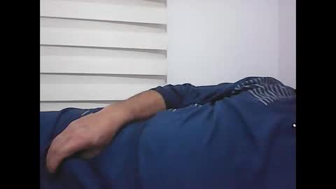 Snapshot of screw2 chatting on December 2025 07:52:02 PM Evren online show from December 2025 07:52:02 PM