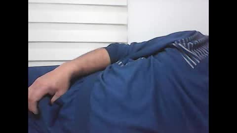 Snapshot of screw2 chatting on December 2025 07:43:01 PM Evren online show from December 2025 07:43:01 PM