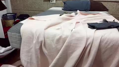 scubi007 online show from October 2025 05:41:02 AM