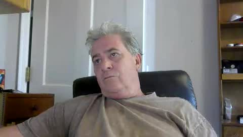Snapshot of sdcajeff chatting on October 2025 09:54:02 PM J online show from October 2025 09:54:02 PM