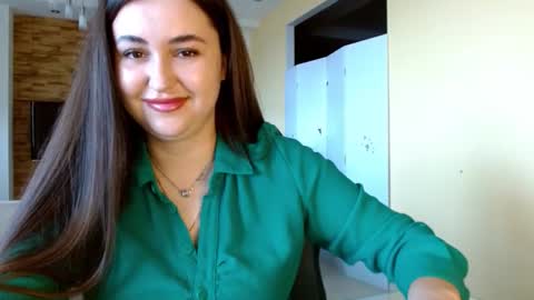 Snapshot of sea_cocktail chatting on March 2026 09:48:01 AM Elizabeth online show from March 2026 09:48:01 AM