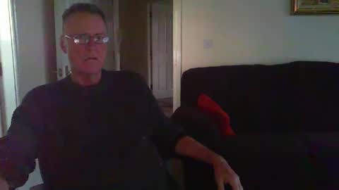 Snapshot of seakrait chatting on December 2024 03:28:01 PM seakrait online show from December 2024 03:28:01 PM