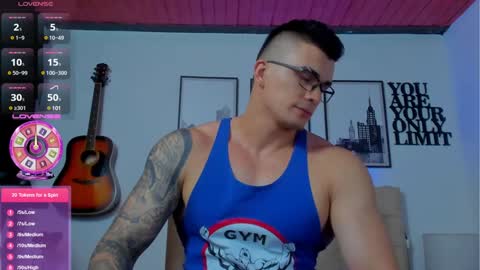 Snapshot of sean_carrera69 chatting on December 2024 08:12:02 PM Sean Carrera online show from December 2024 08:12:02 PM