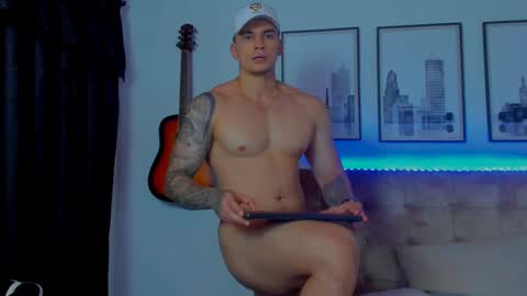 Snapshot of sean_carrera69 chatting on January 2025 09:23:02 PM Sean Carrera online show from January 2025 09:23:02 PM