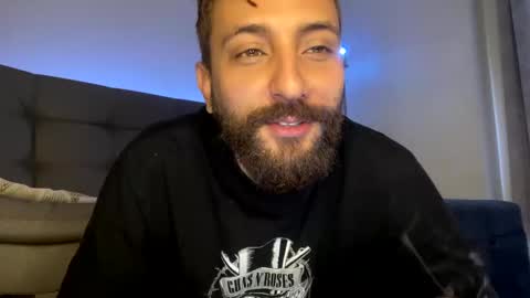 Snapshot of seanpablosanz chatting on October 2025 04:13:02 PM Sean pablo Sanz online show from October 2025 04:13:02 PM