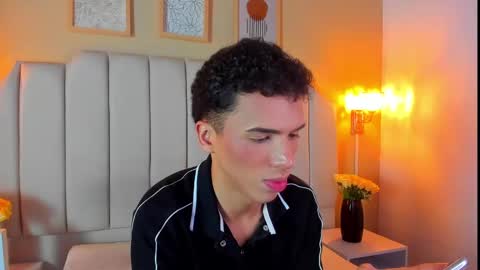 Sean online show from September 2025 03:41:02 AM