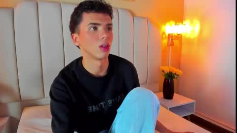 Sean online show from September 2025 03:52:02 AM