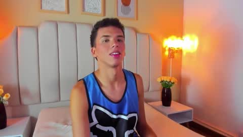 Sean online show from October 2025 04:02:02 AM