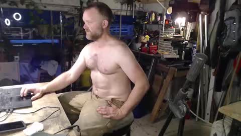 Seattlemanwhore online show from September 2025 01:45:01 PM