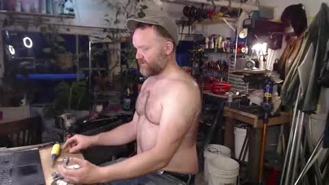 Seattlemanwhore online show from December 2025 03:51:02 PM