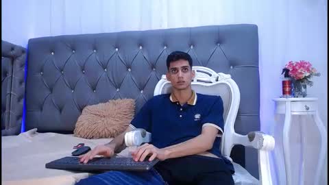 sebalexis7 online show from October 2025 04:24:02 AM