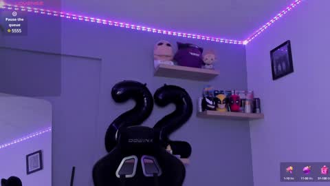 Sebastin online show from December 2024 12:22:01 AM