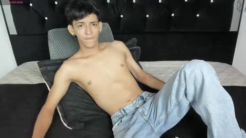 Sebastian Alvarez online show from June 2026 02:38:01 AM