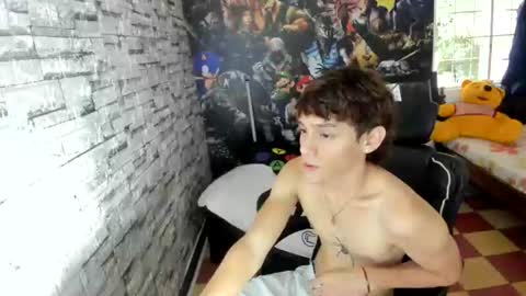 Snapshot of sebas_jusa chatting on July 2026 12:33:01 PM sebas jusa online show from July 2026 12:33:01 PM