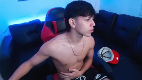 Snapshot of sebas_pretty chatting on October 2025 01:54:01 PM SEBAS online show from October 2025 01:54:01 PM