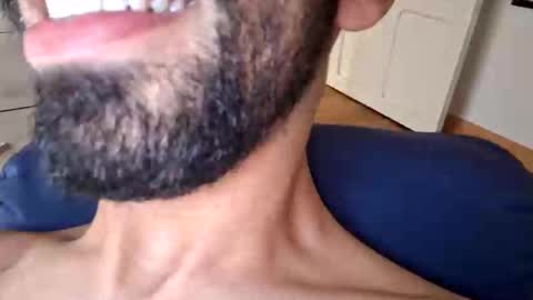 Sebas online show from October 2025 02:53:01 PM