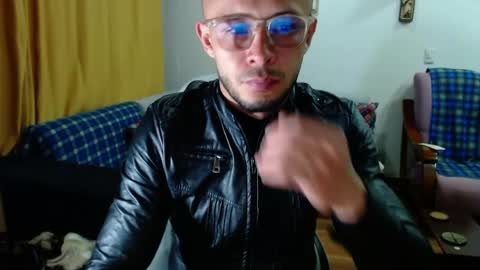 Sebastian online show from May 2026 05:04:01 AM