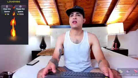 Sebastian Berne online show from October 2025 07:33:02 PM