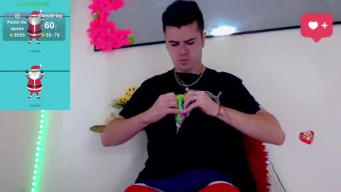 Sebastian online show from December 2025 01:27:01 PM